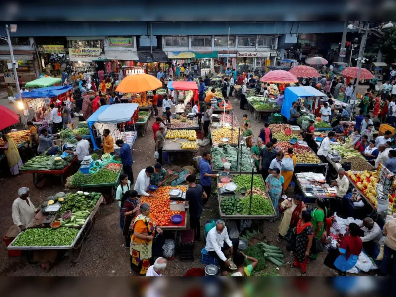 Wholesale Prices Edge Up Slightly in August Amid Rising Food and Manufactured Goods Costs