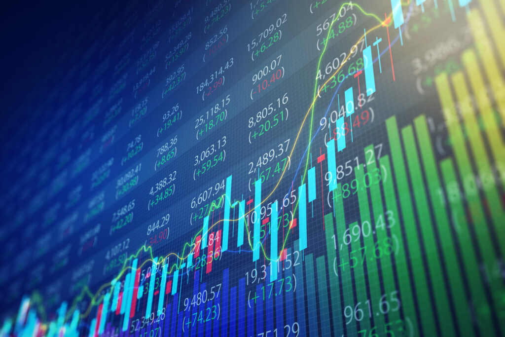 Indian Stock Markets See Mixed Trends Amid Sectoral Shifts