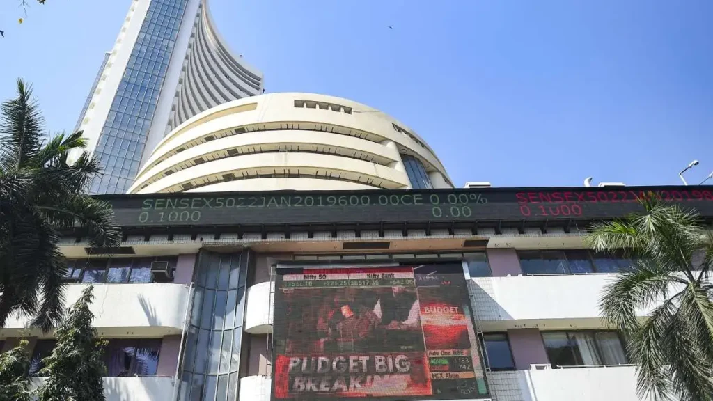 Indian Markets Open Higher; Financial Stocks Lead Early Gains Amid Positive Investor Sentiment
