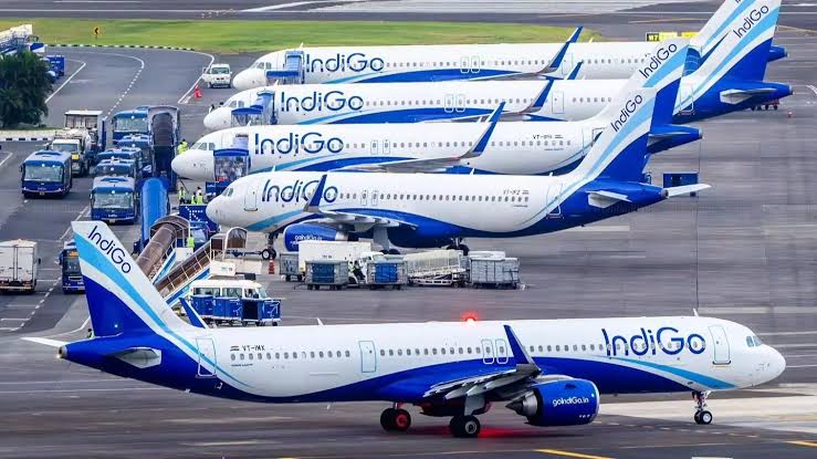 IndiGo Cuts Q3 Capacity Guidance After 4,500 Flight Cancellations, DGCA Orders 10% Curtailment